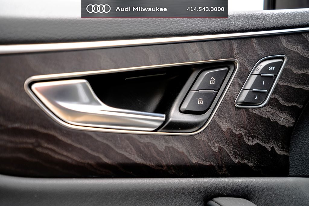 2023 Audi Q8 55 Premium Plus quattro