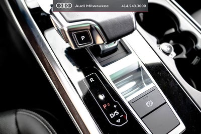 2023 Audi Q8 55 Premium Plus quattro