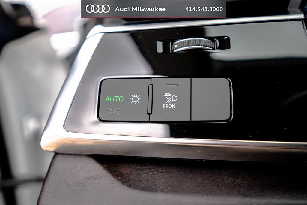 2023 Audi Q8 55 Premium Plus quattro