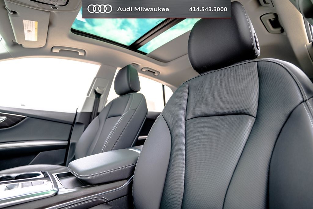 2023 Audi Q8 55 Premium Plus quattro