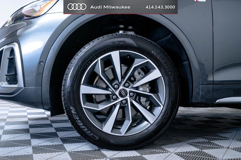 2023 Audi Q5 45 S line Prestige quattro