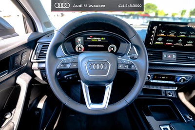 2023 Audi Q5 45 S line Prestige quattro
