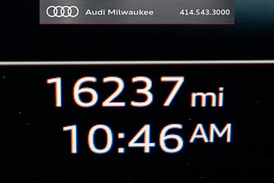 2023 Audi Q5 45 S line Prestige quattro