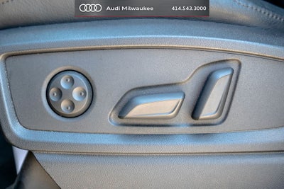 2023 Audi Q5 45 S line Prestige quattro