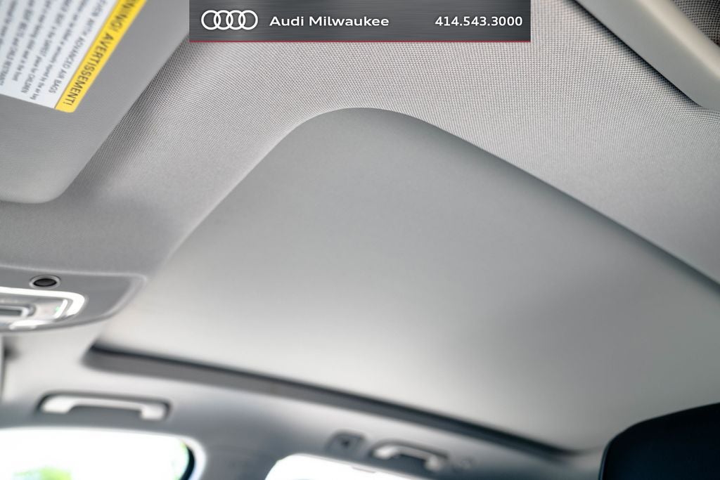 2023 Audi Q5 45 S line Prestige quattro
