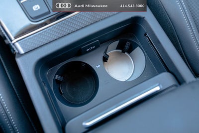 2023 Audi Q5 45 S line Prestige quattro