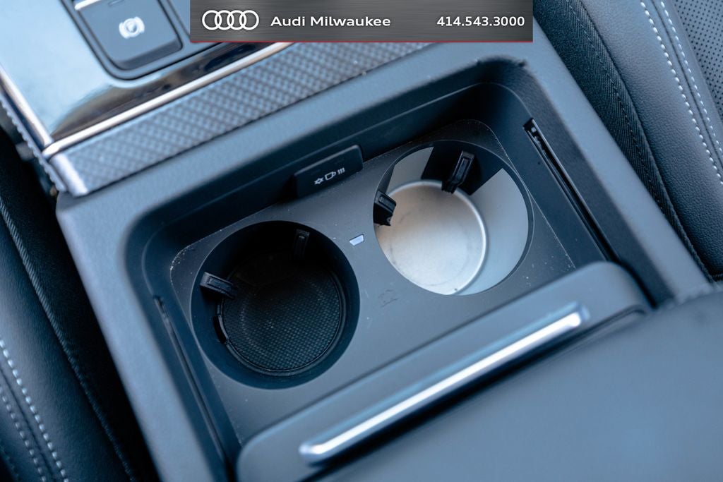 2023 Audi Q5 45 S line Prestige quattro
