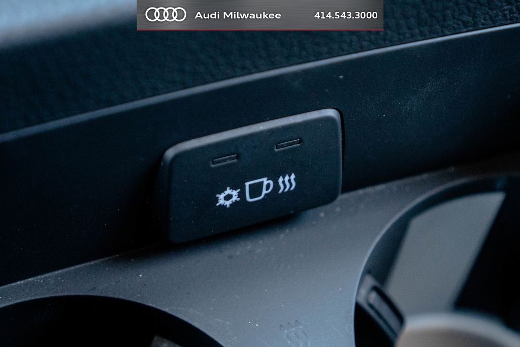 2023 Audi Q5 45 S line Prestige quattro