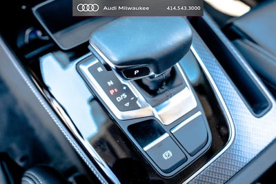 2023 Audi Q5 45 S line Prestige quattro