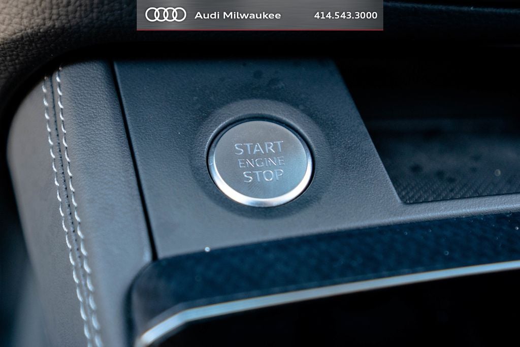 2023 Audi Q5 45 S line Prestige quattro