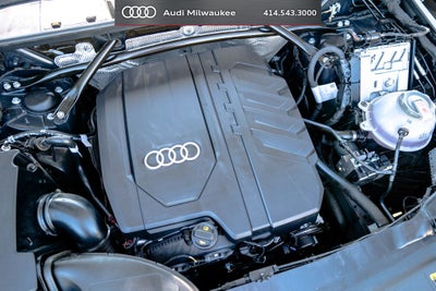 2023 Audi Q5 45 S line Prestige quattro