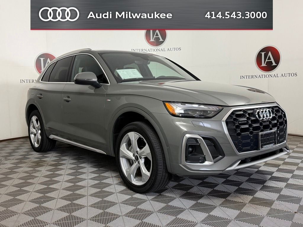 2023 Audi Q5 45 S line Prestige quattro