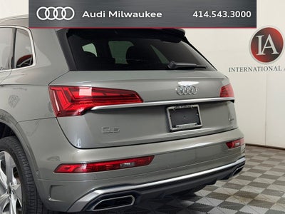 2023 Audi Q5 45 S line Prestige quattro
