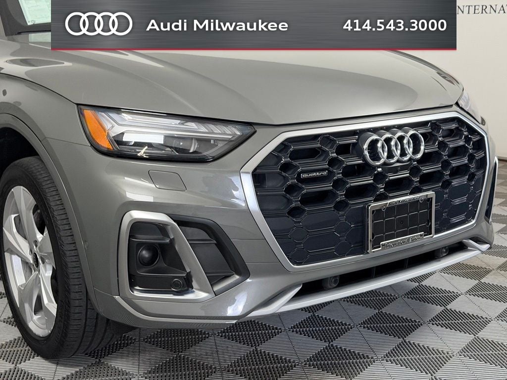 2023 Audi Q5 45 S line Prestige quattro