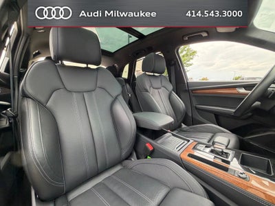 2023 Audi Q5 45 S line Prestige quattro