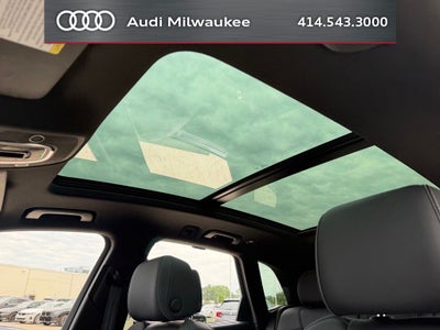 2023 Audi Q5 45 S line Prestige quattro