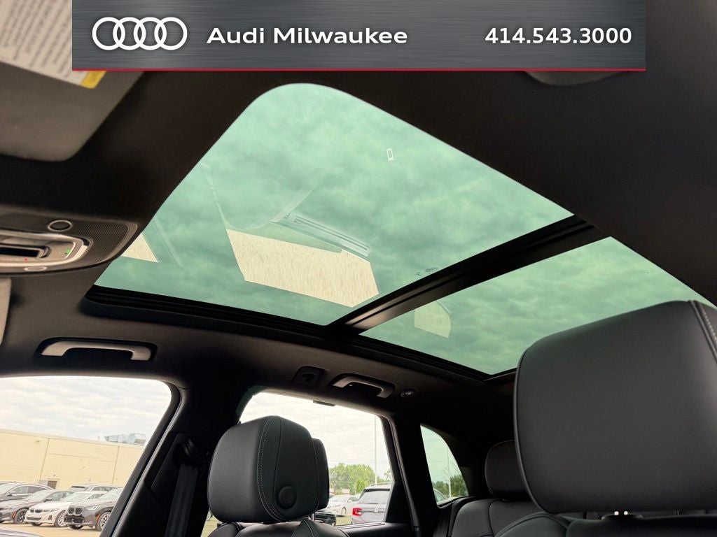 2023 Audi Q5 45 S line Prestige quattro