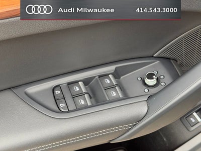 2023 Audi Q5 45 S line Prestige quattro