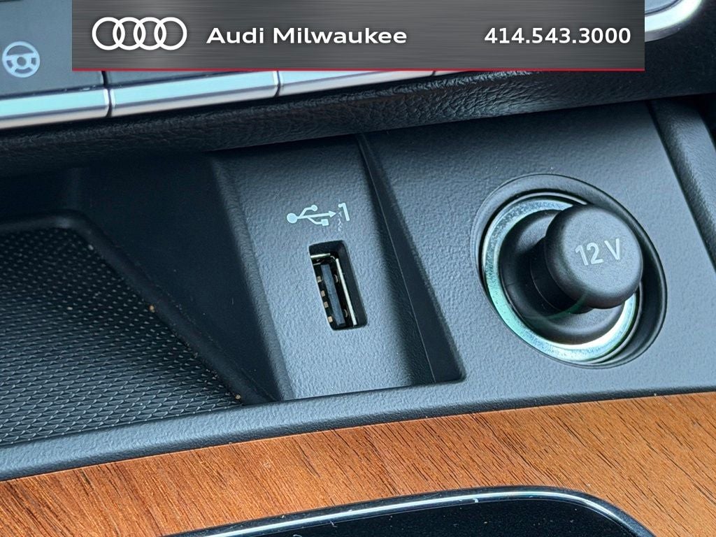 2023 Audi Q5 45 S line Prestige quattro