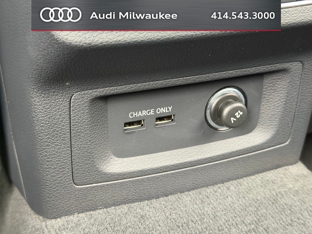 2023 Audi Q5 45 S line Prestige quattro
