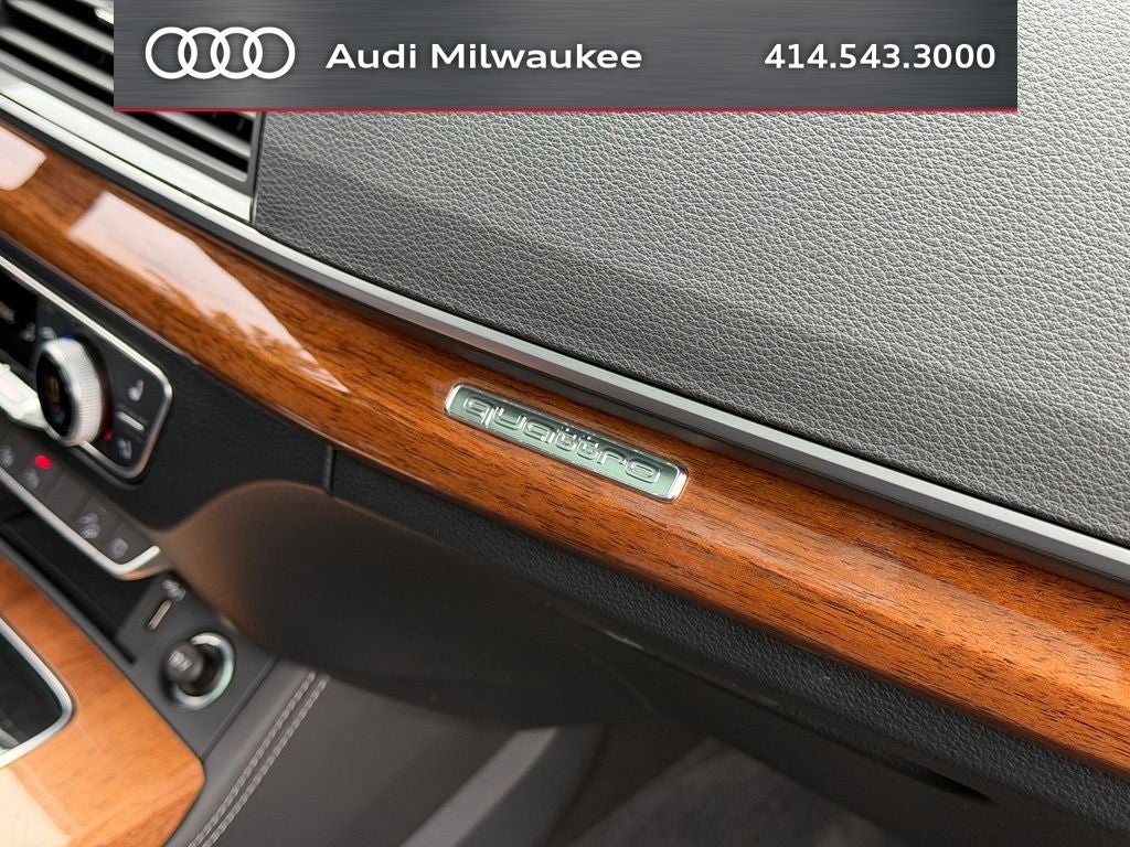 2023 Audi Q5 45 S line Prestige quattro