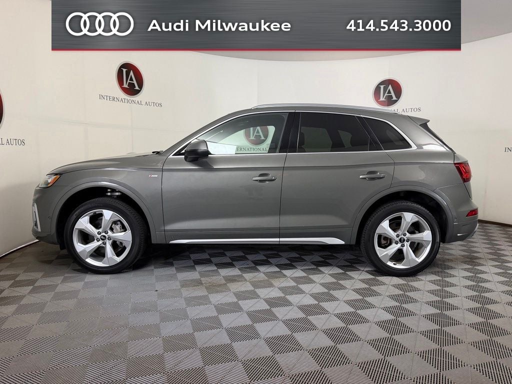 2023 Audi Q5 45 S line Prestige quattro