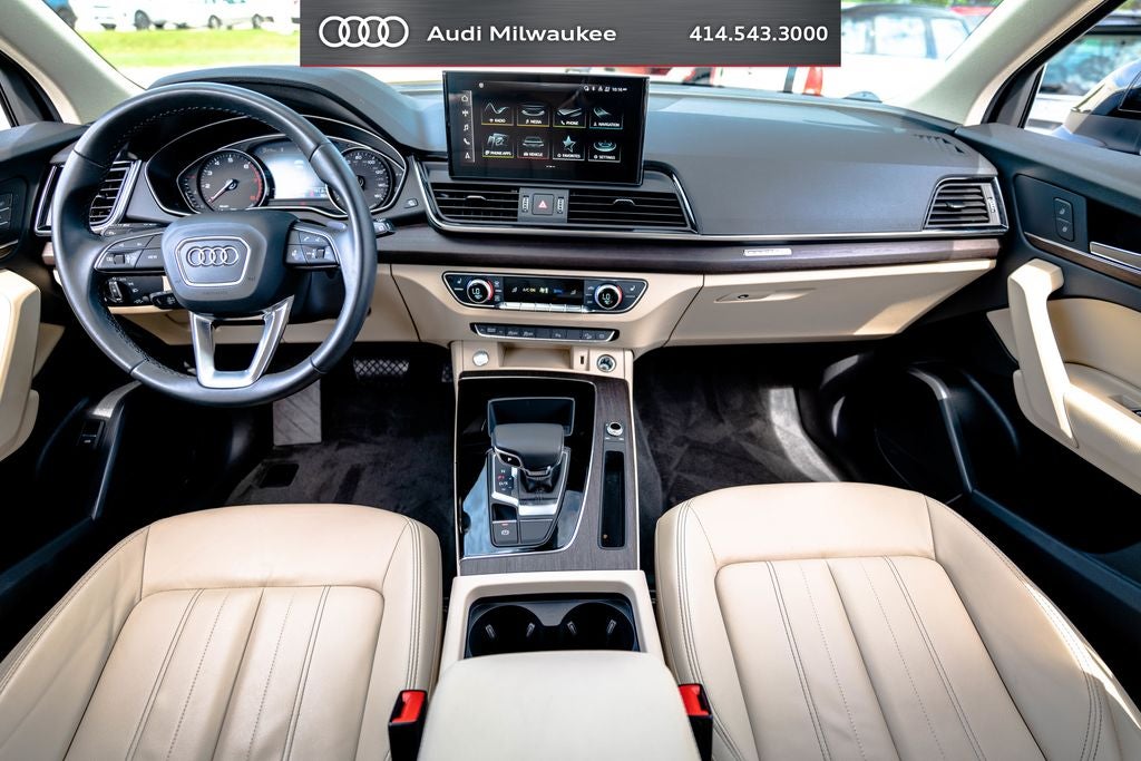 2023 Audi Q5 45 S line Premium quattro