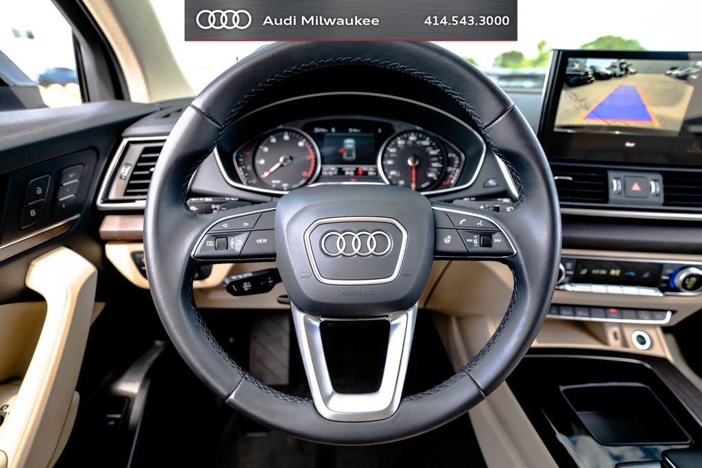 2023 Audi Q5 45 S line Premium quattro