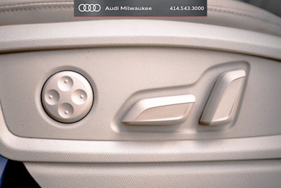 2023 Audi Q5 45 S line Premium quattro