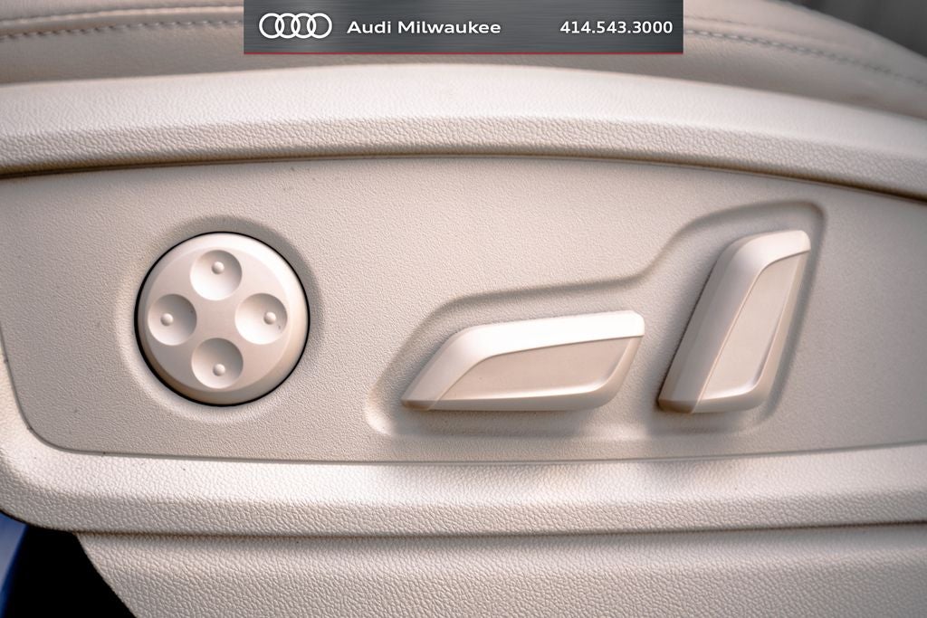 2023 Audi Q5 45 S line Premium quattro