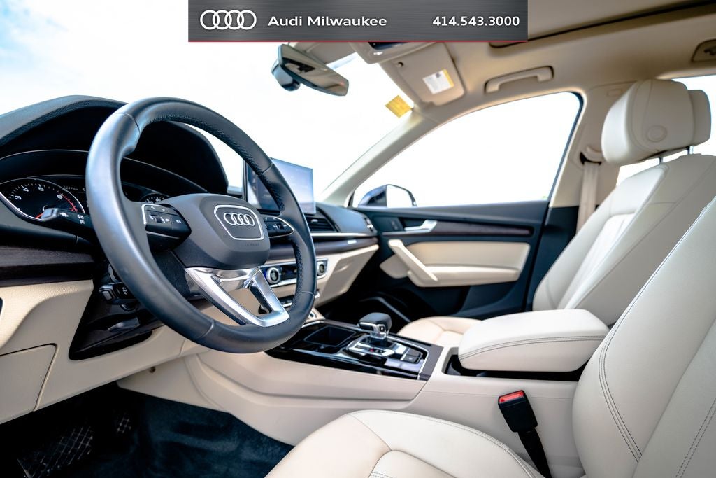 2023 Audi Q5 45 S line Premium quattro
