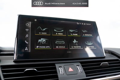 2023 Audi Q5 45 S line Premium quattro