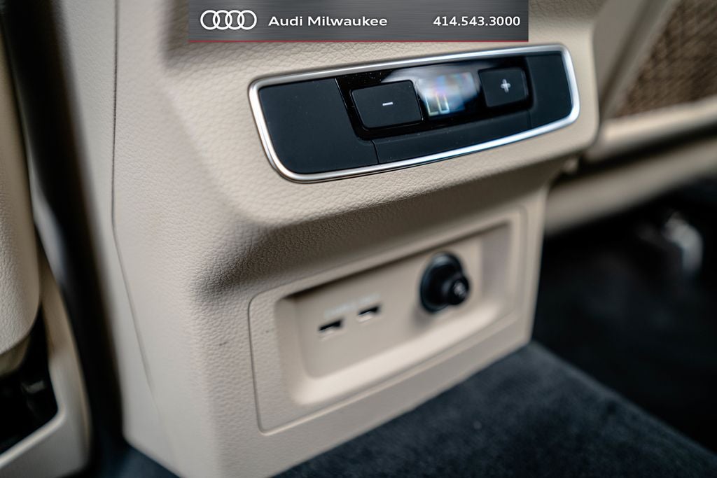 2023 Audi Q5 45 S line Premium quattro
