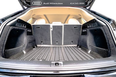 2023 Audi Q5 45 S line Premium quattro