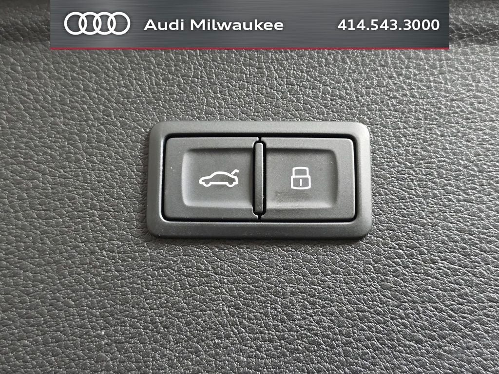 2023 Audi Q5 45 S line Premium quattro