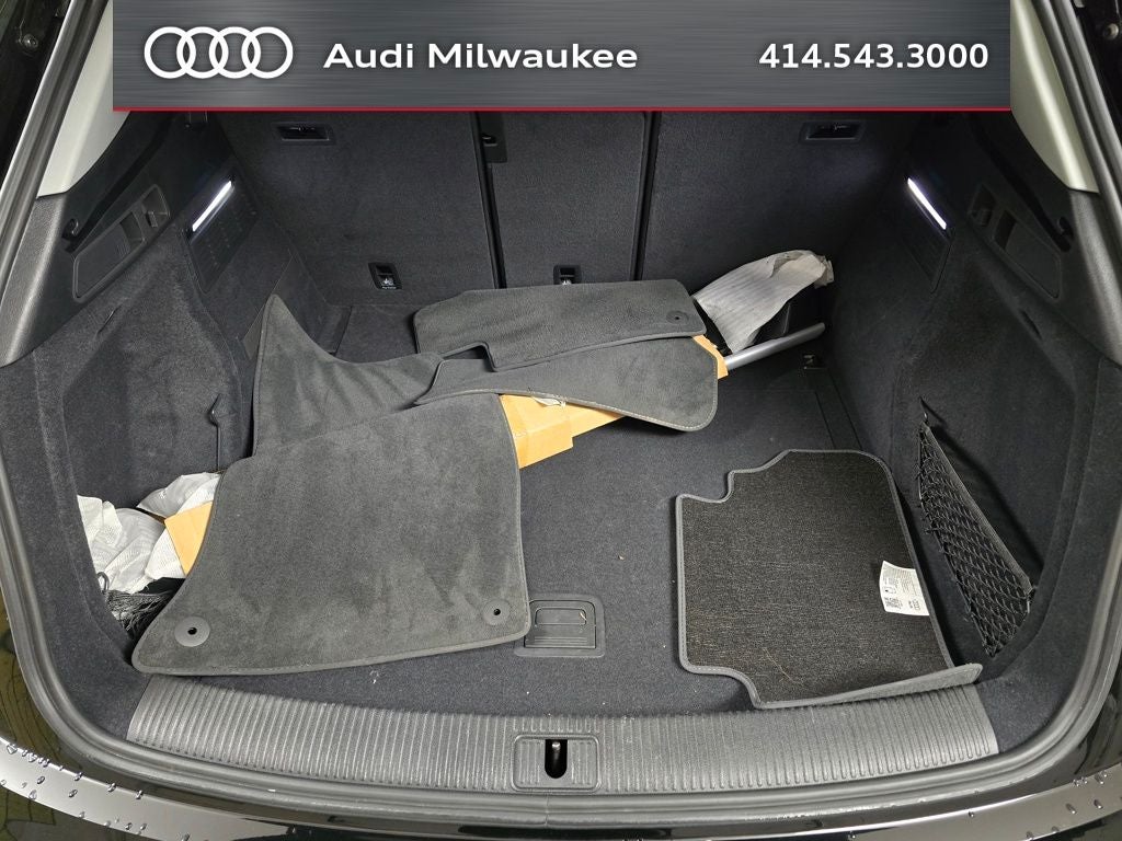 2023 Audi Q5 45 S line Premium quattro