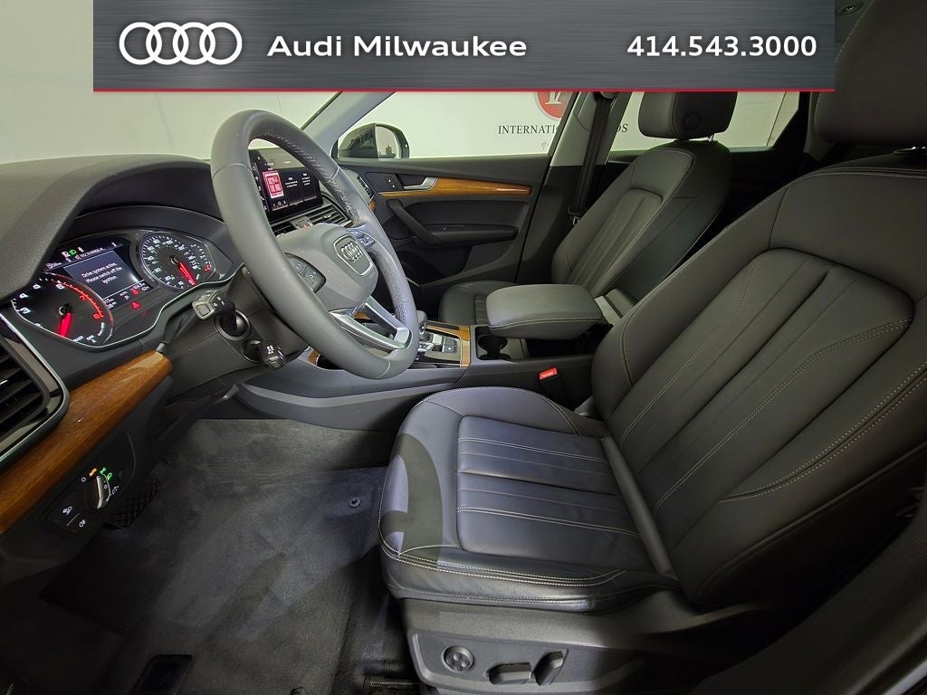 2023 Audi Q5 45 S line Premium quattro