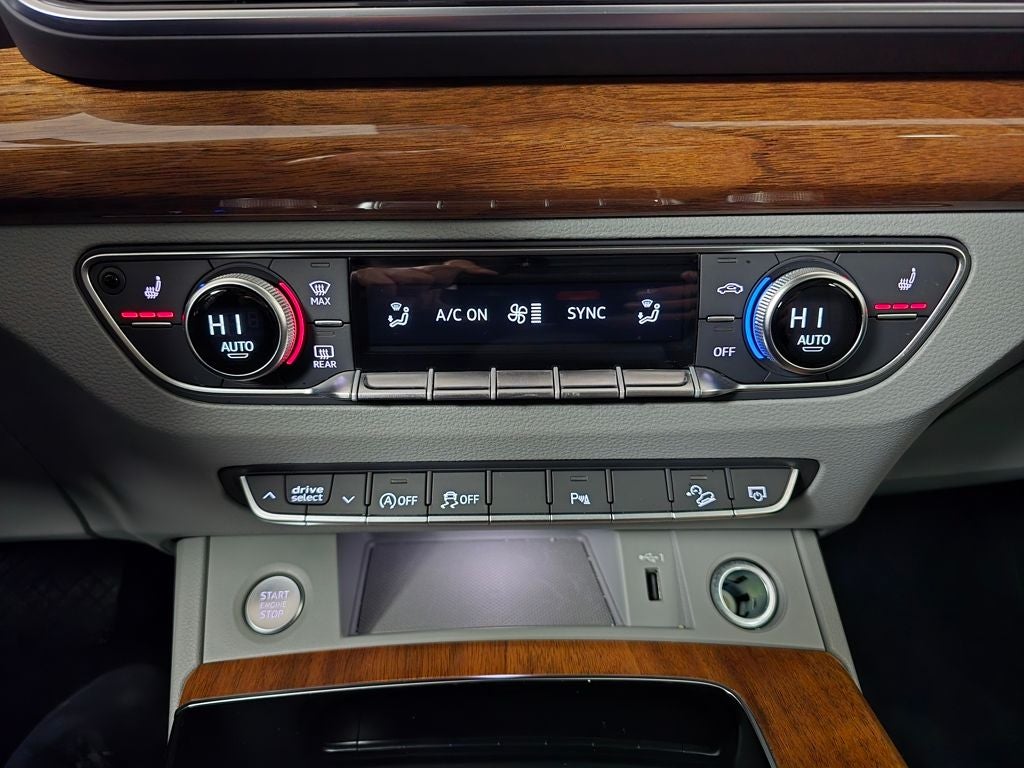 2022 Audi Q5 45 S line Premium quattro