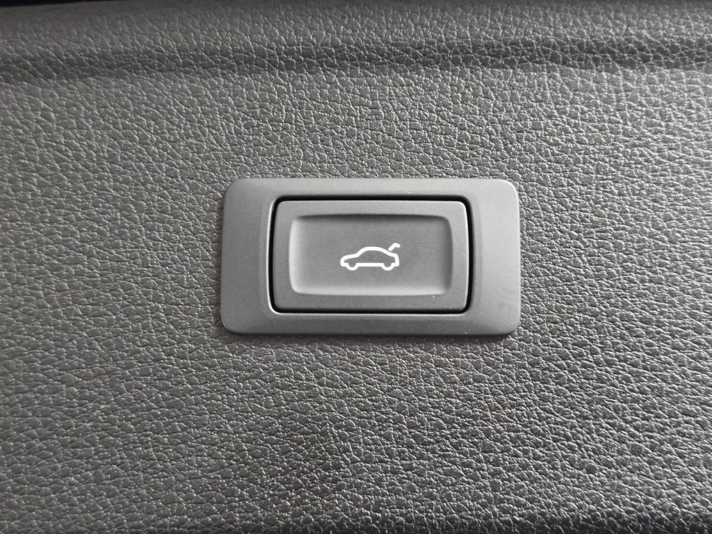 2022 Audi Q5 45 S line Premium quattro