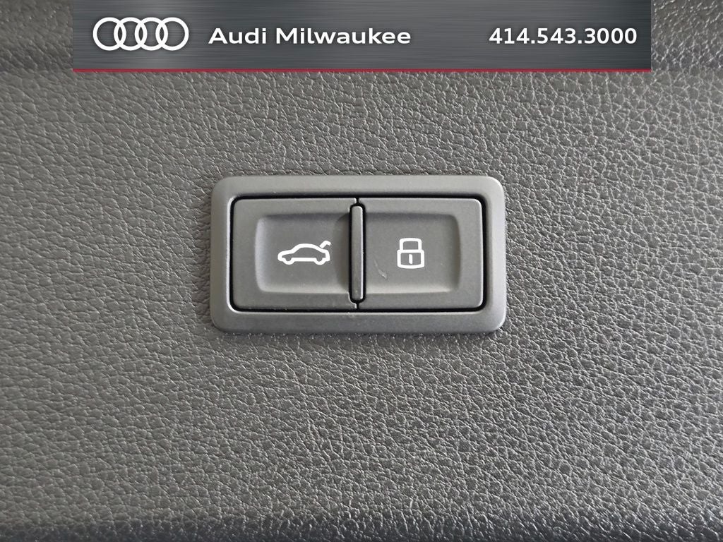 2023 Audi Q5 45 S line Premium quattro