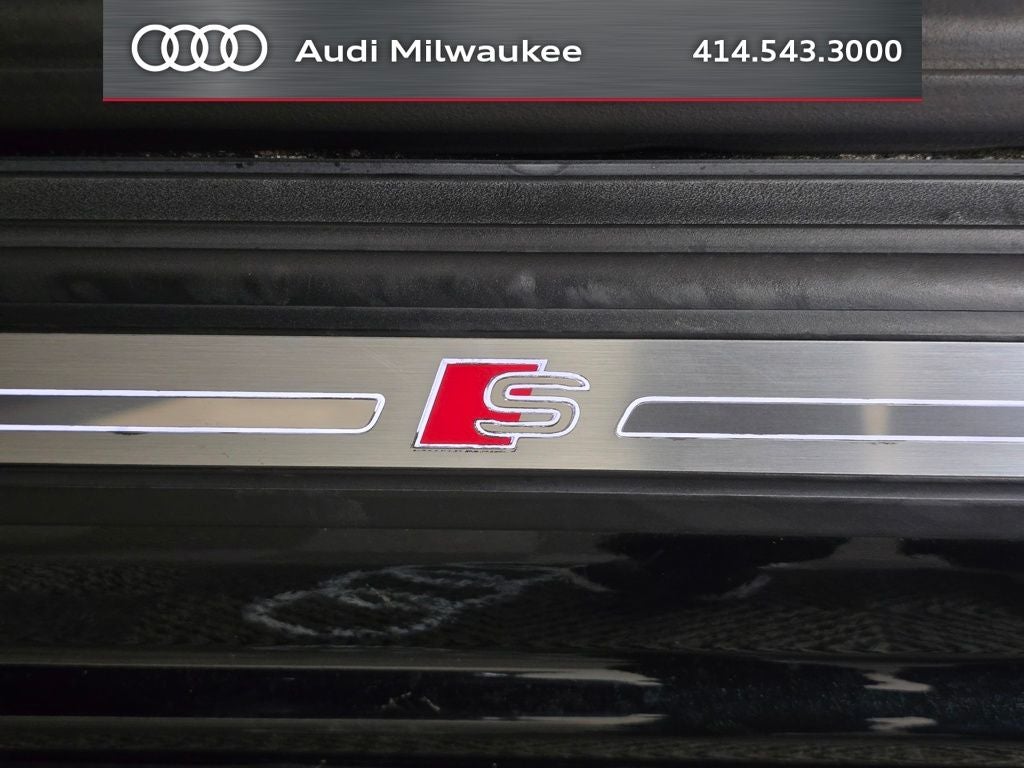 2023 Audi Q5 45 S line Premium quattro