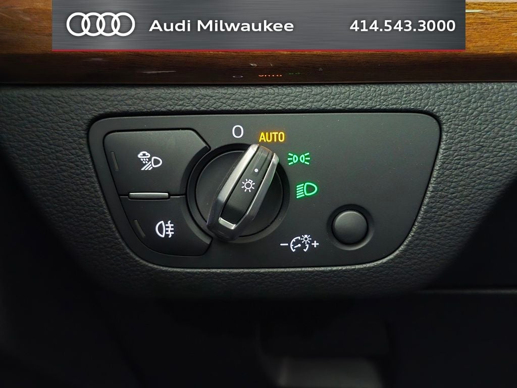 2023 Audi Q5 45 S line Premium quattro