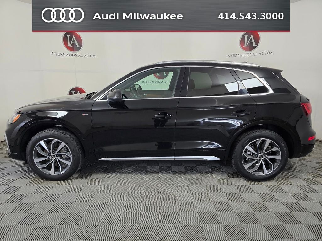 2023 Audi Q5 45 S line Premium quattro