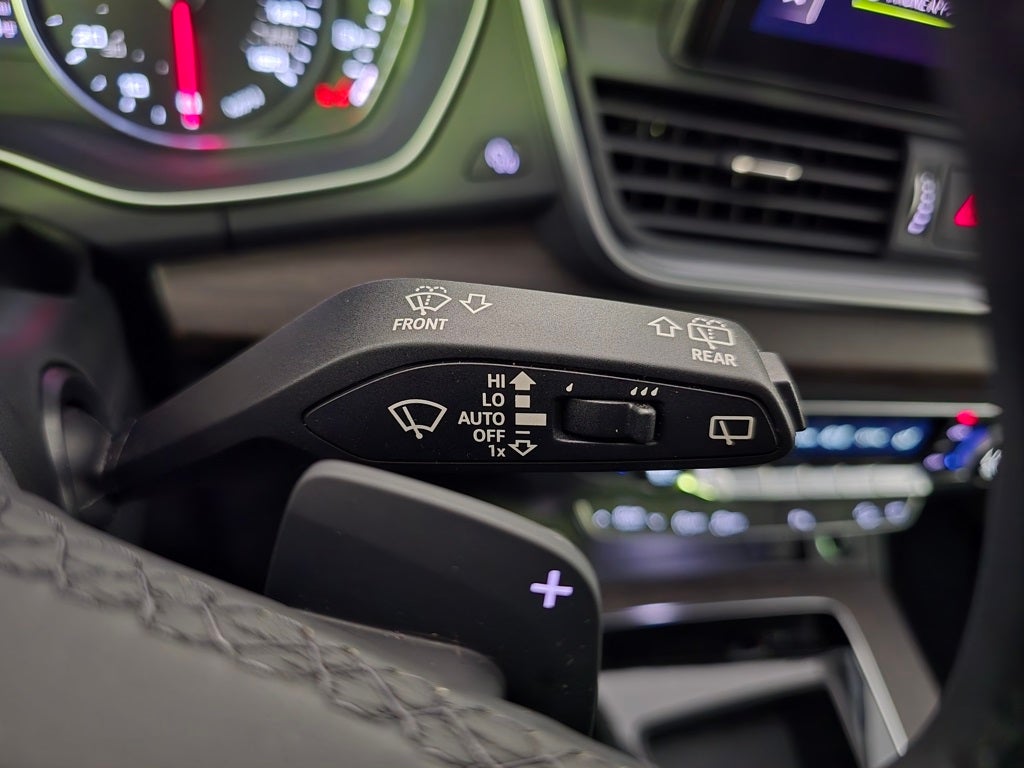 2025 Audi Q5 45 S line Premium quattro