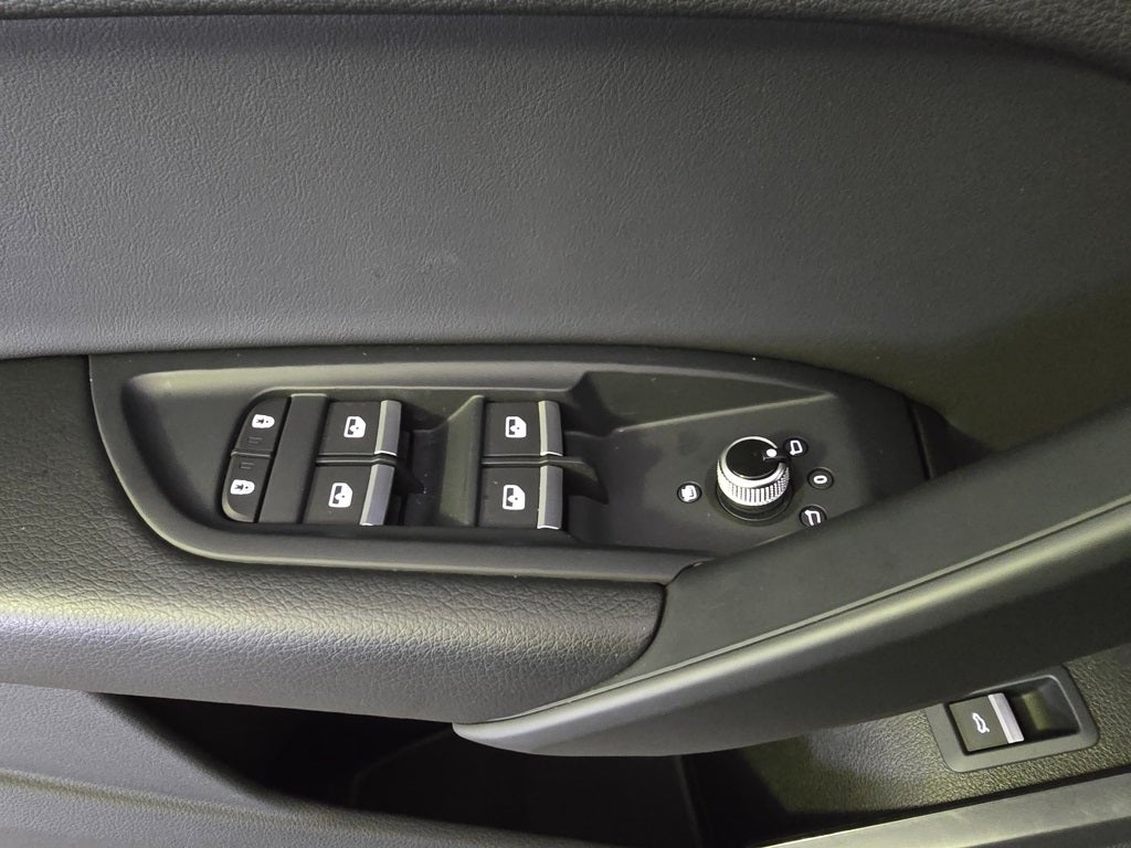 2025 Audi Q5 45 S line Premium quattro