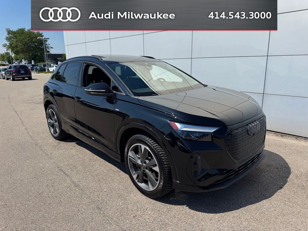 2024 Audi Q4 e-tron Premium Plus quattro