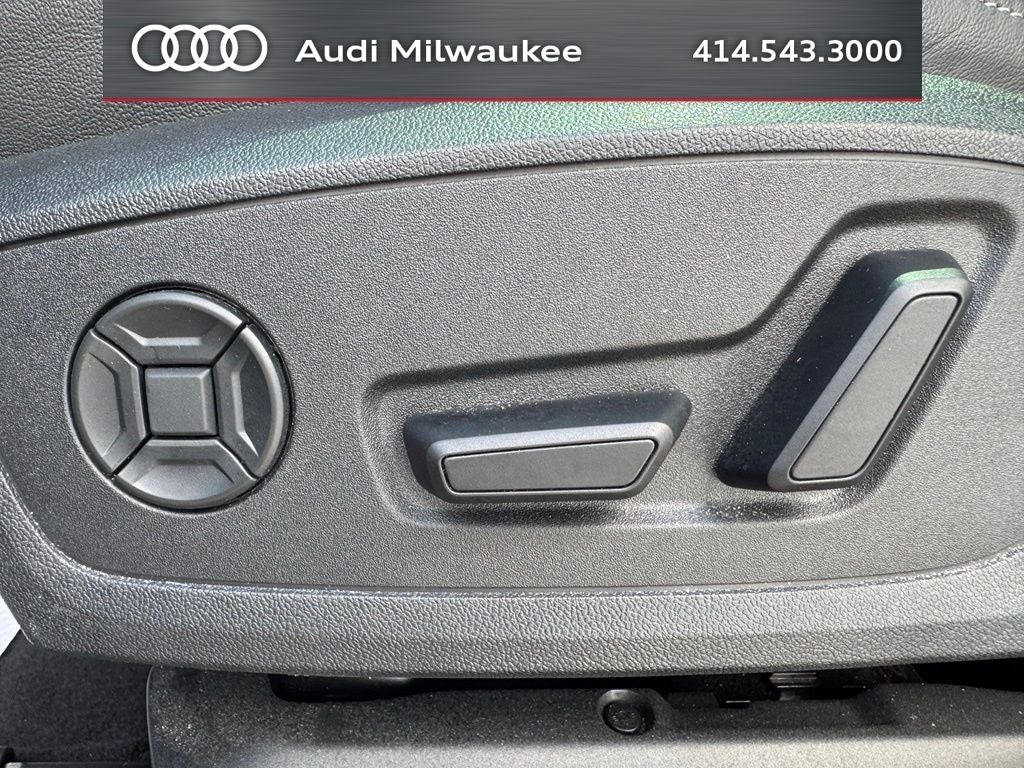 2024 Audi Q4 e-tron Premium Plus quattro