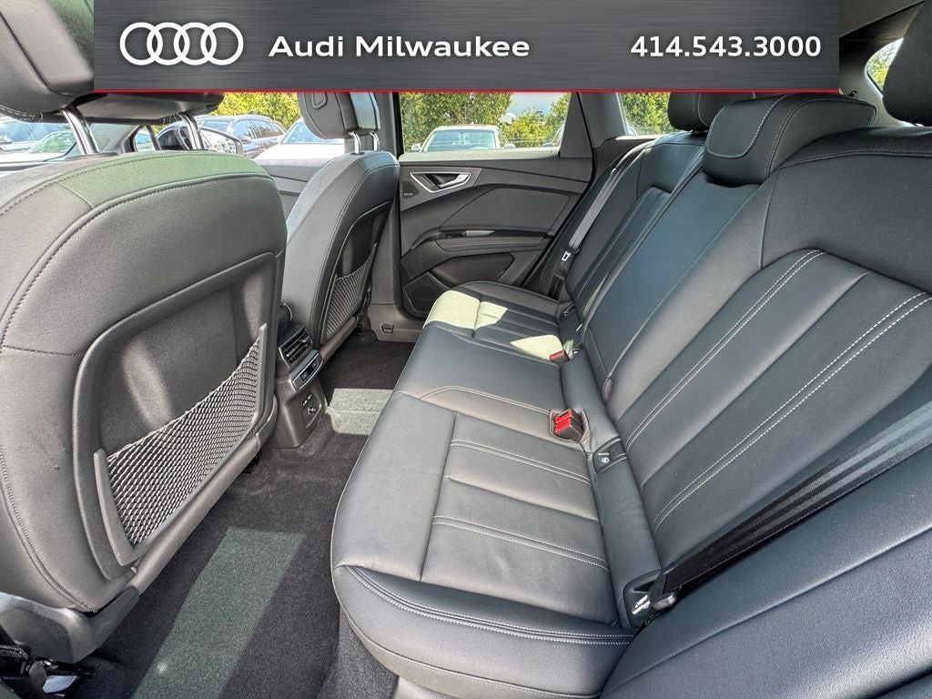 2024 Audi Q4 e-tron Premium Plus quattro