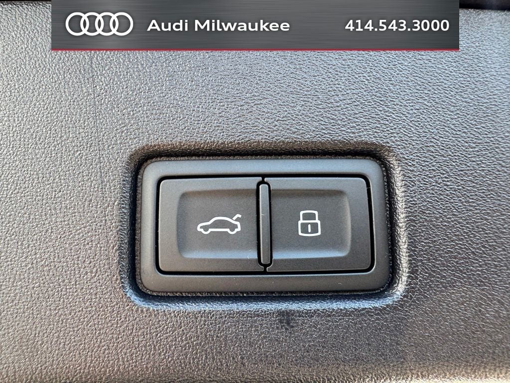2024 Audi Q4 e-tron Premium Plus quattro