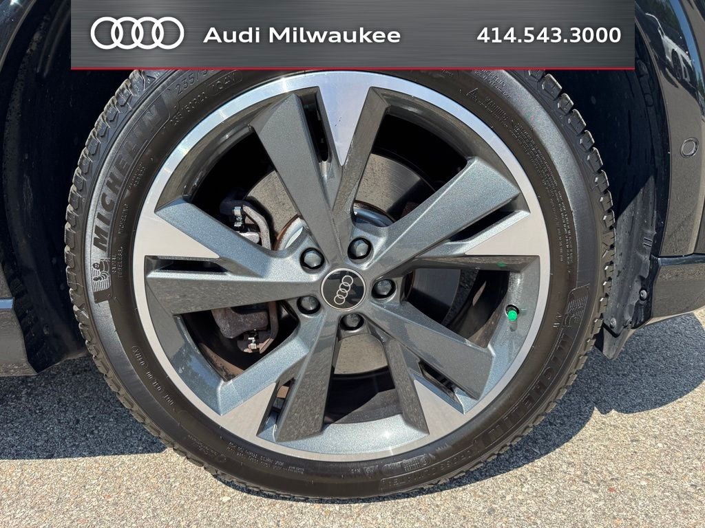 2024 Audi Q4 e-tron Premium Plus quattro